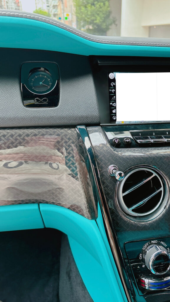 355E455B B237 4072 BF79 5A2105819C2B