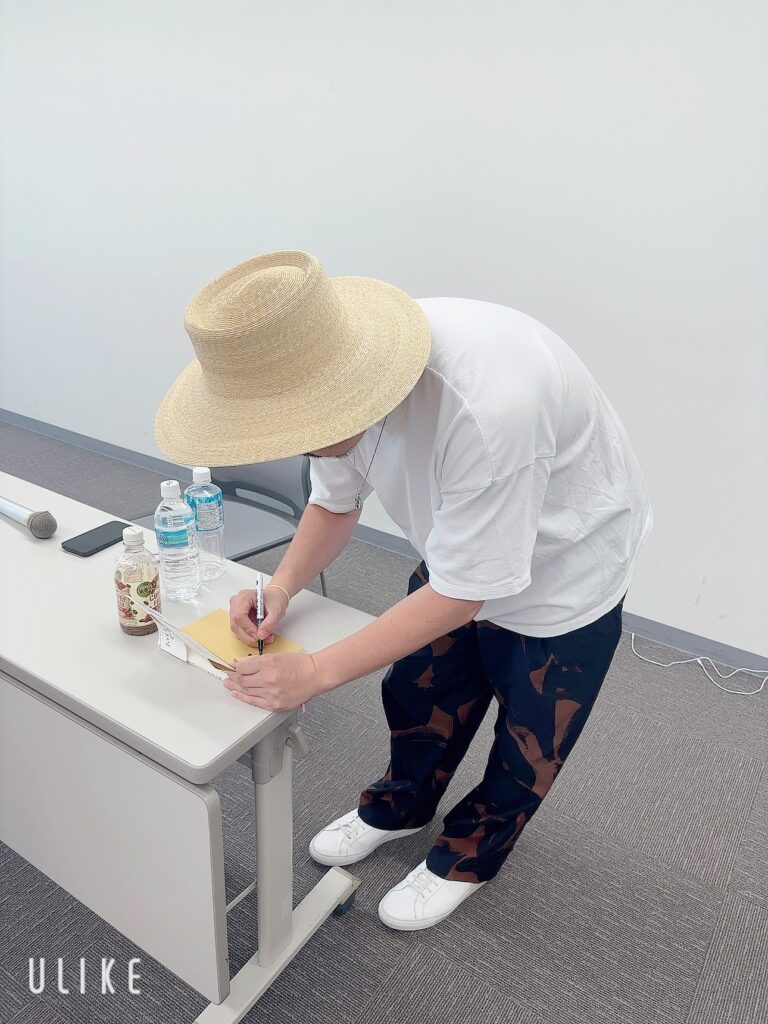 beauty 1756534615765