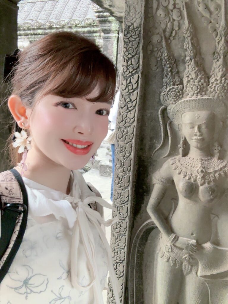 beauty 1770078038561